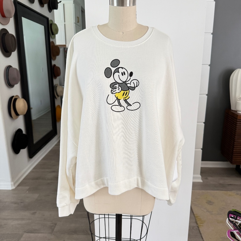 Disney Mickey Mouse Genuine Mousewear Pullover Sweatshirt for Women White 3X